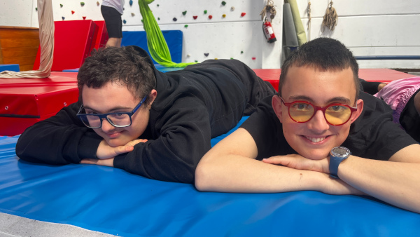 Bizipoza en la escuela de circo Urtxintxa